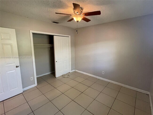 Foto del edificio - 716 SW 16th Ave