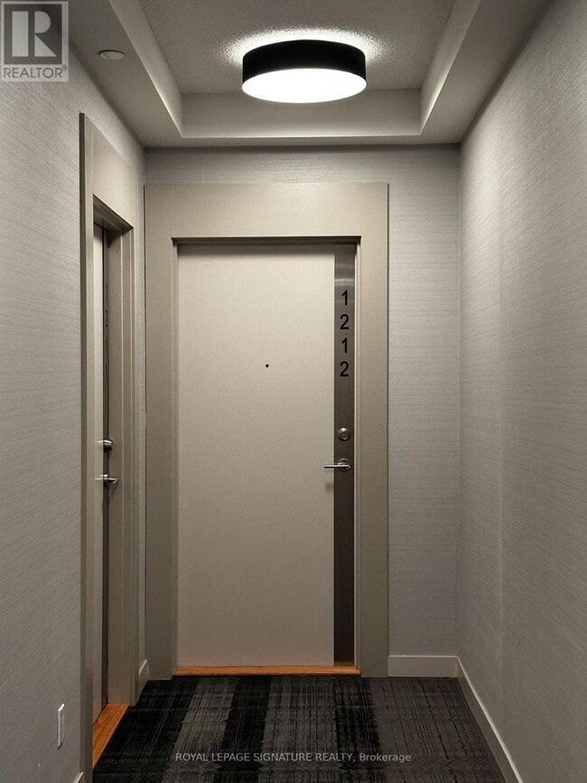 Building Photo - 128 Fairview Mall Dr