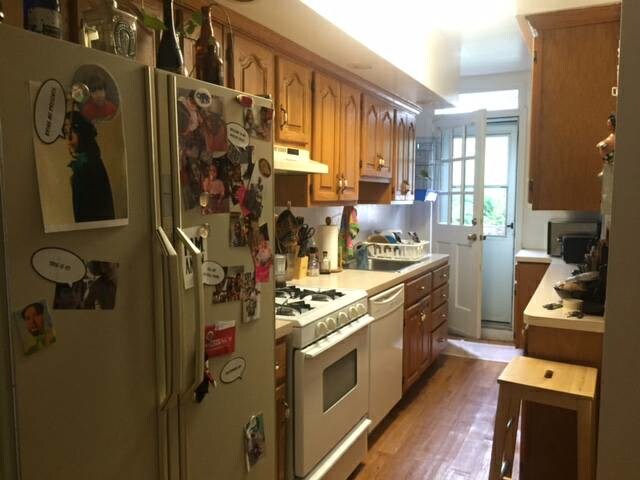 Primary Photo - 460 16th St