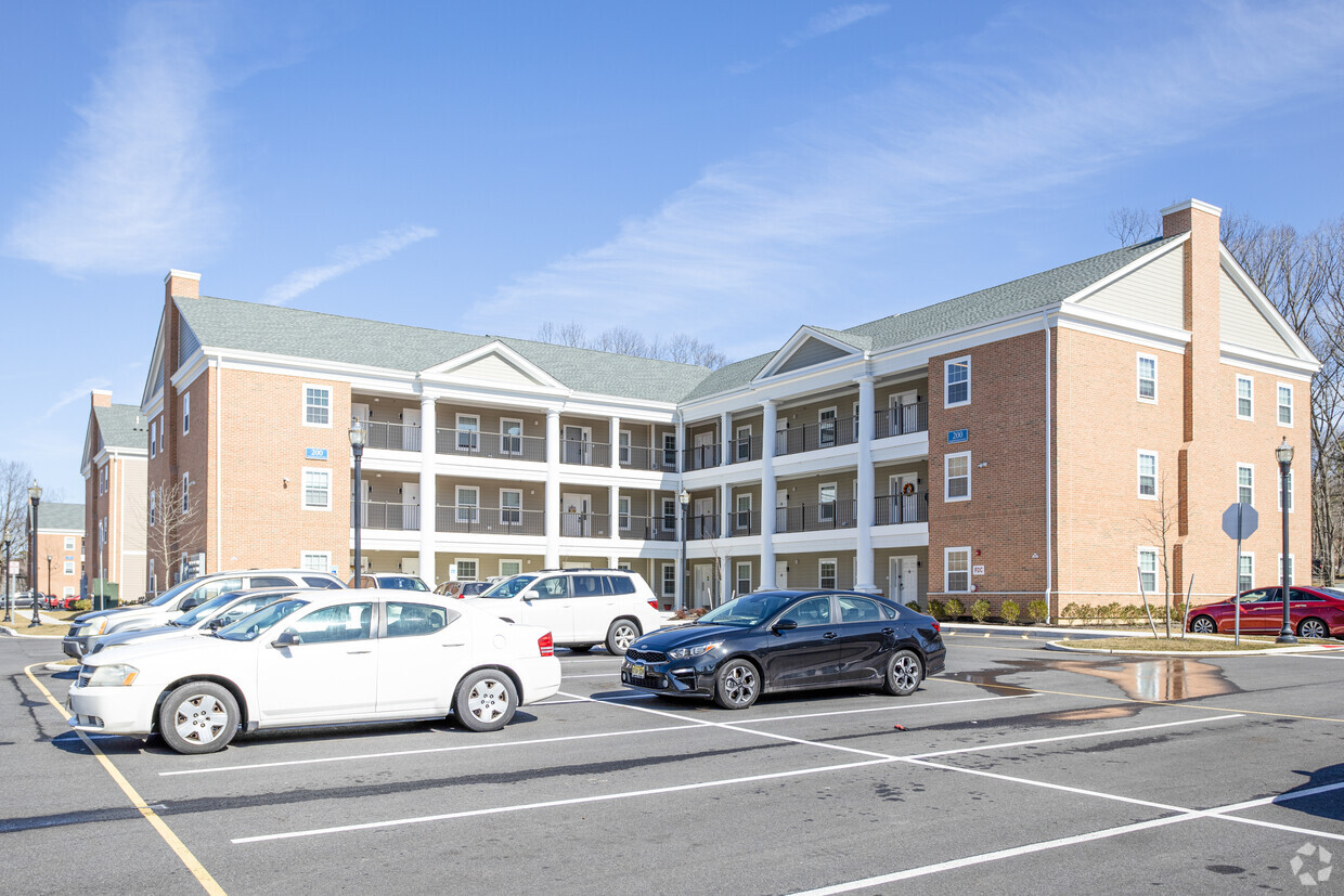 Building Photo - Freedom Village at Gibbsboro