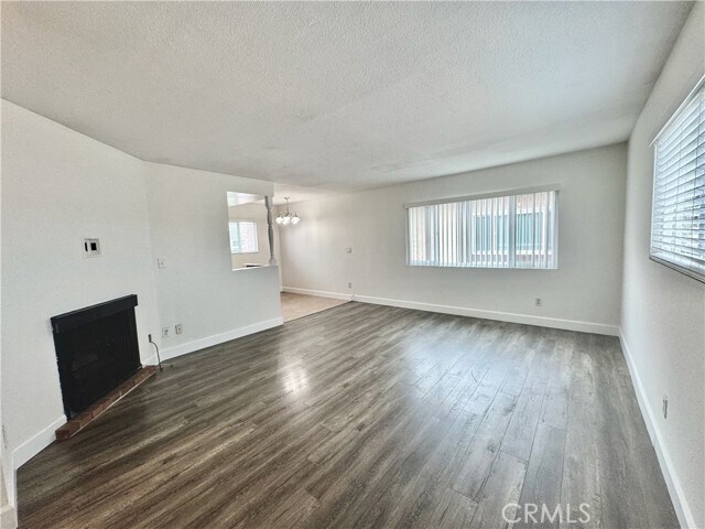 Foto del edificio - 1417 Huntington St