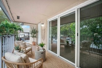 Building Photo - 8400 SW 154th Cir Ct