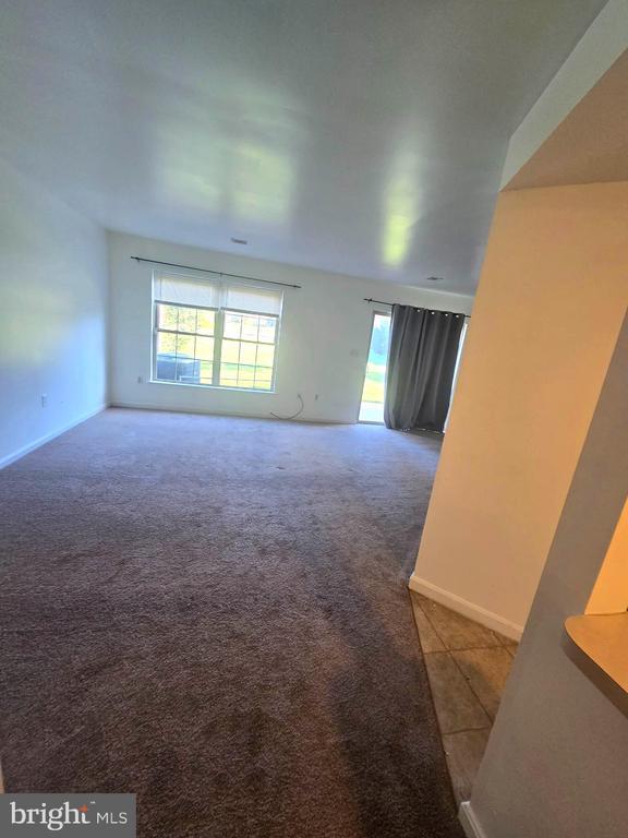 Building Photo - 471 Stonehedge Ln