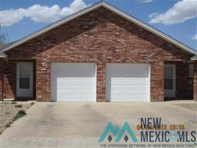 Foto del edificio - 708 Bison Rd