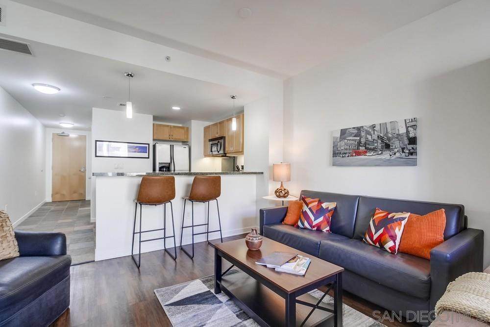 Primary Photo - 1150 J St
