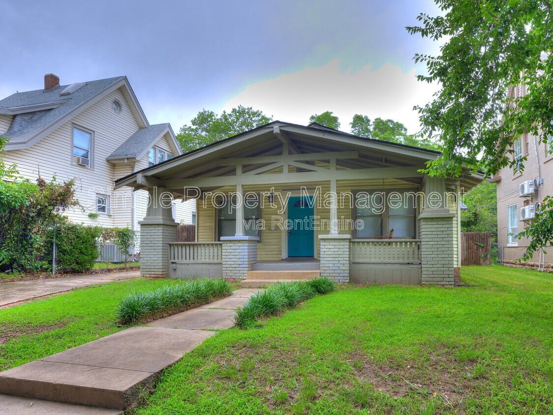 Foto principal - 1817 W Park Pl