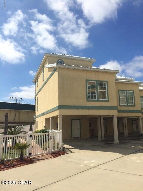 Foto principal - 240 S Arnold Rd