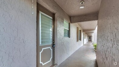 Building Photo - 2700 Casita Way