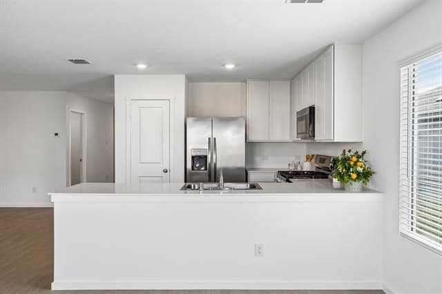 Foto del edificio - 3012 Tooley Dr