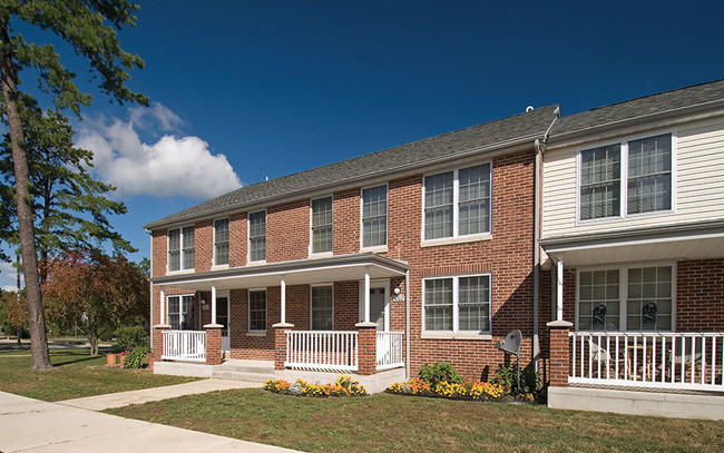 Primary Photo - Lakehurst Homes