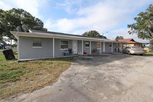 Foto del edificio - 2037 Calusa Trail