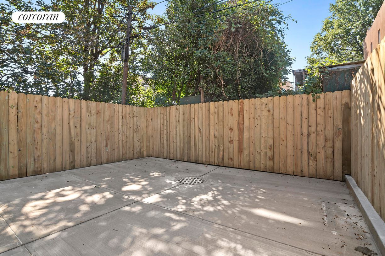 Foto principal - 358 87th St