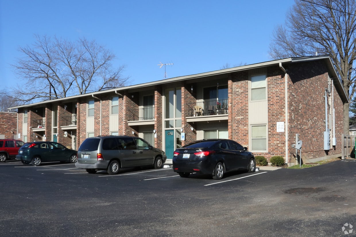 The Rockford Arms Apartment Community Apartments Shively, KY