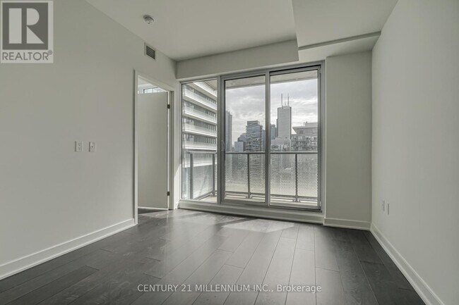 Building Photo - 115-3115 Blue Jays Way