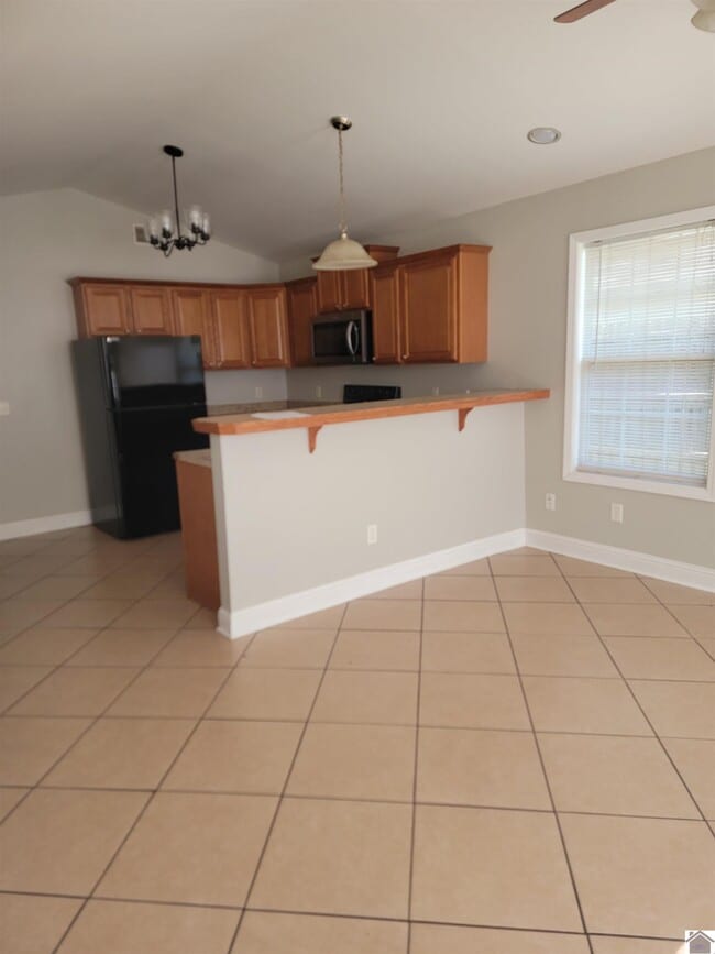 Building Photo - 2627 Fairmont St