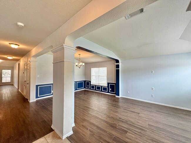 Building Photo - Price Drop!  Viewable Now!  Pets Accepted!