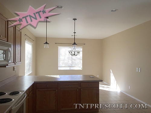 Building Photo - Home in Highlands Ranch HOA