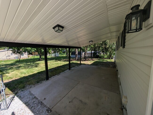 Building Photo - 2535 Sears Rd