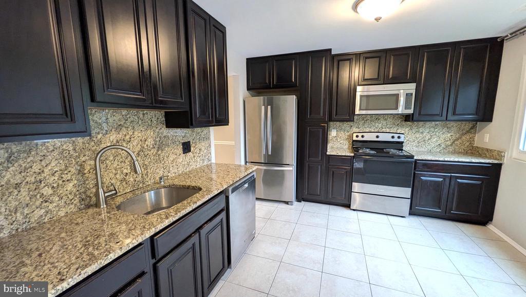 Foto principal - 1517 Winterberry Dr