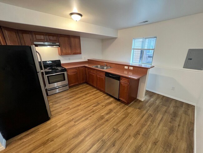 Foto del edificio - 6203 N Astor St