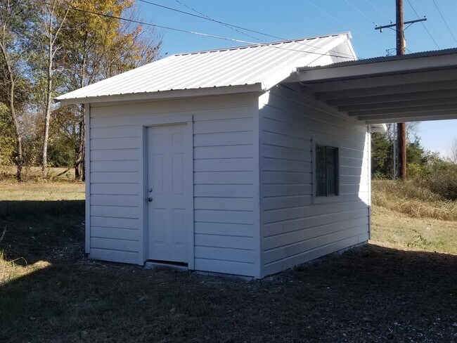 Building Photo - 343 Stallings St