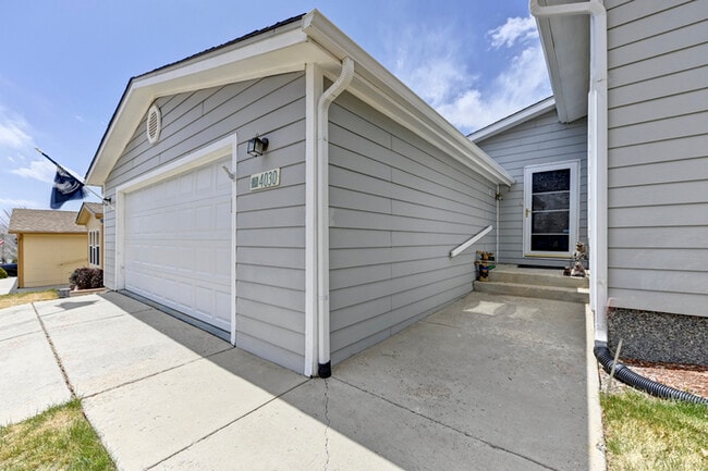 Building Photo - 4030 Gray Fox HT Colorado Springs, CO 80922