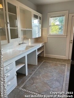 Foto del edificio - 426 W Huisache Ave