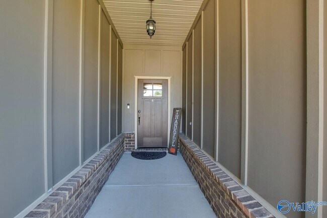 Building Photo - 3023 Peevey Creek Ln