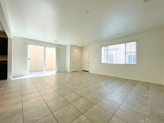 Building Photo - Two-Story 4-Bedroom Condo In Montclair's G...