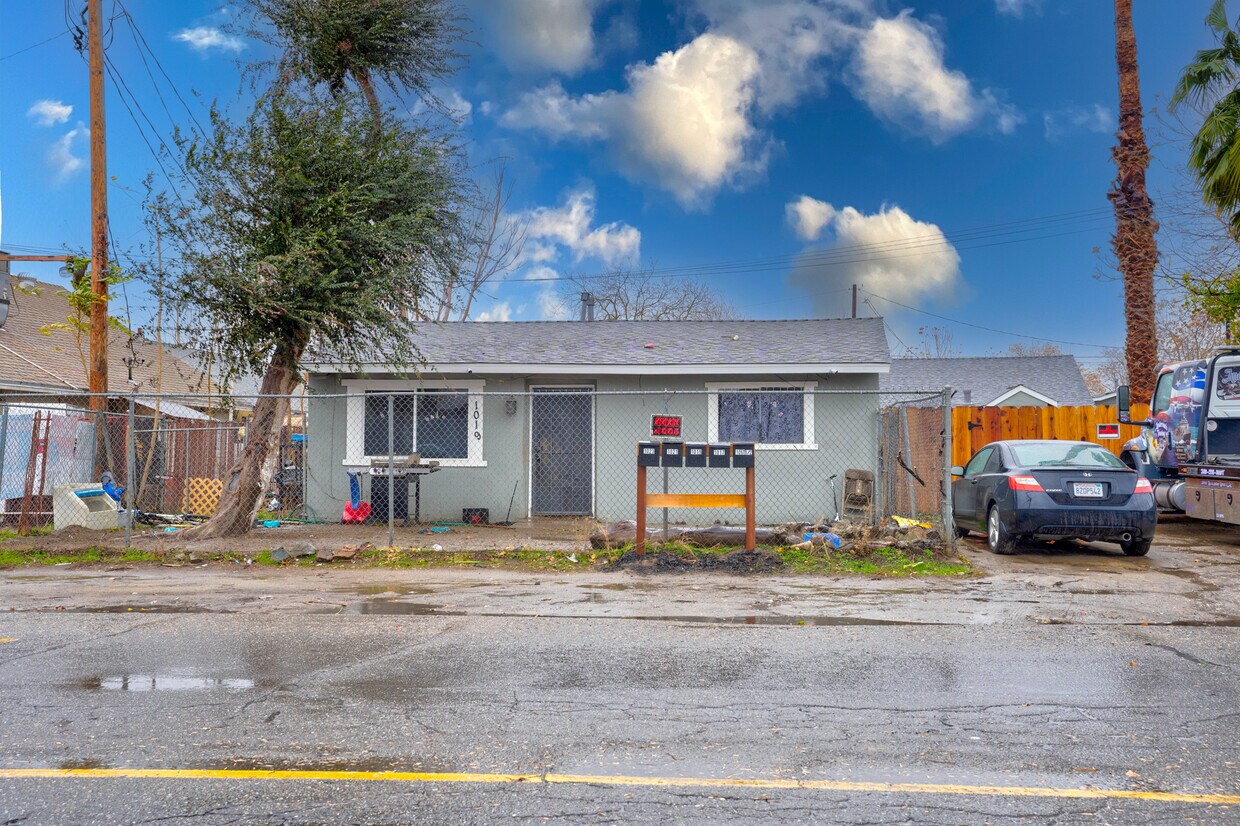 1019 Herndon Rd Unit 1019, Modesto, CA 95351 Room for Rent in Modesto