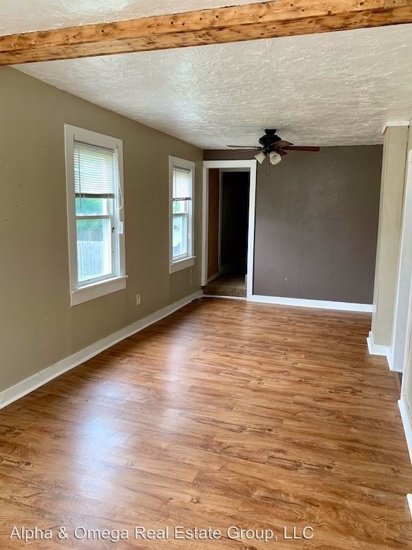 Building Photo - 4 br, 1 bath House - 27 E Cook Rd Richland