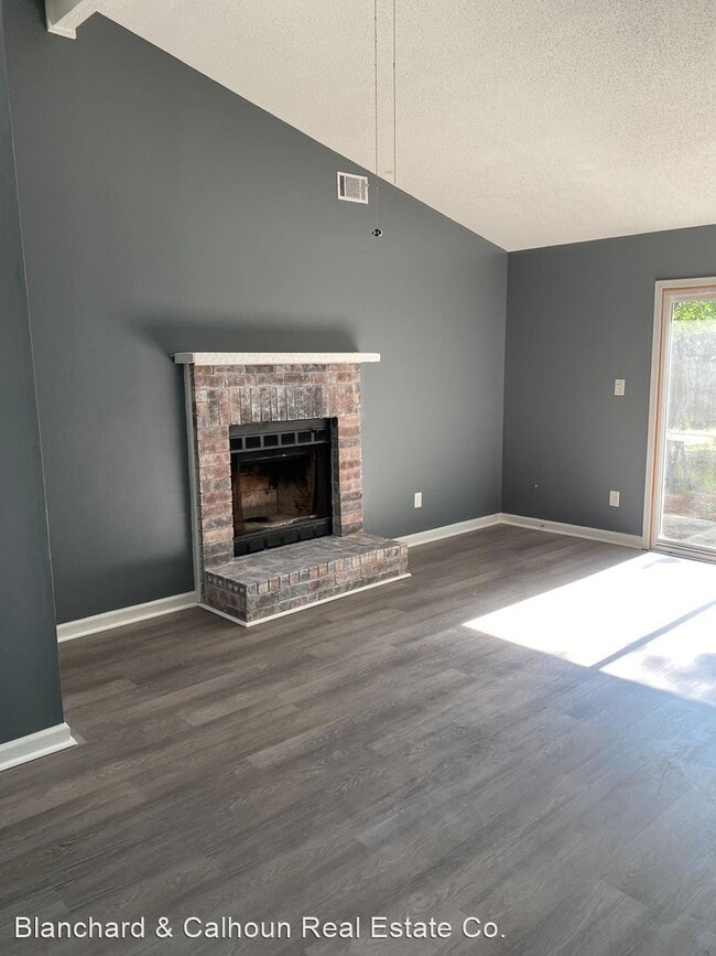 Building Photo - 3 br, 2 bath House - 606 Cedarwood Court