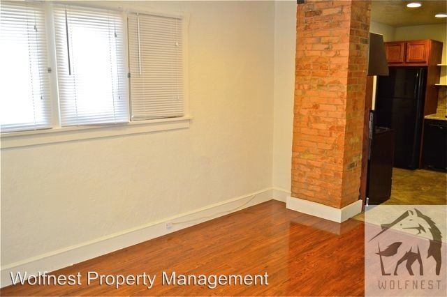 Building Photo - 2 br, 1 bath House - 956 South James Court
