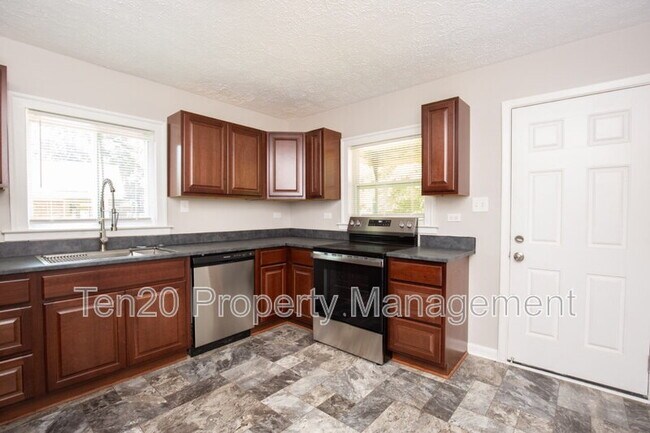 Foto del edificio - 2671 Dalewood Dr