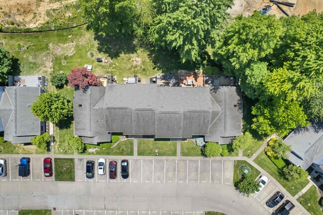 Building Photo - 1051 Crisfield Dr
