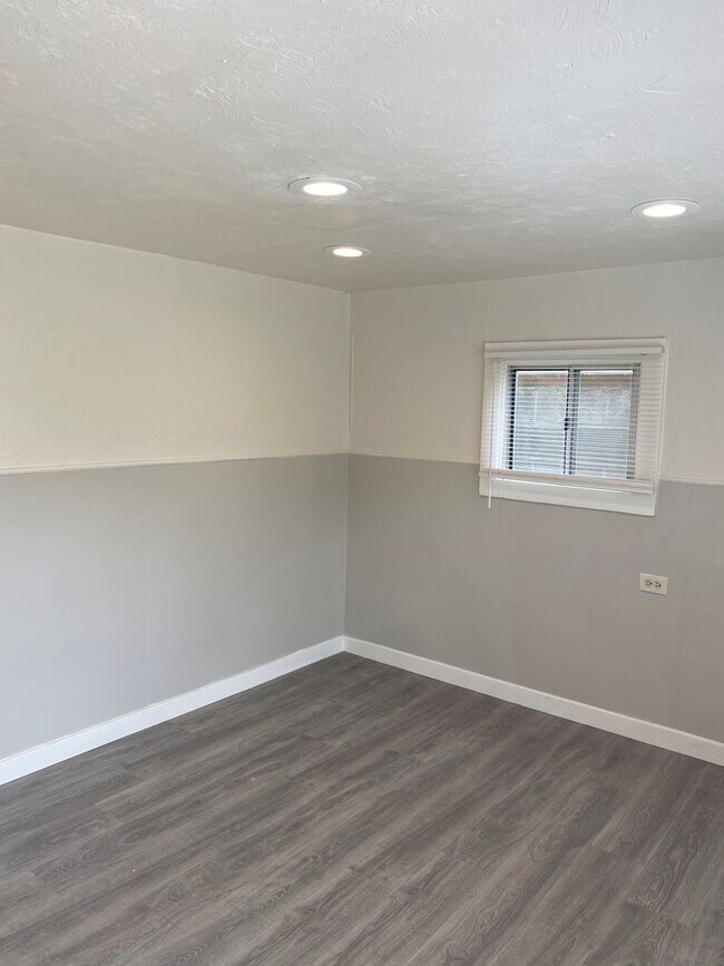 Foto del edificio - 1234 - 1236 E Lewis