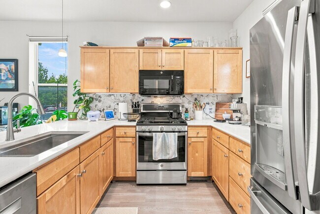 Building Photo - 4671 14th St