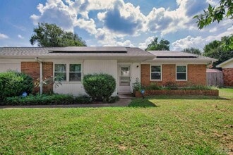 Building Photo - 4910 La Ventana Cir