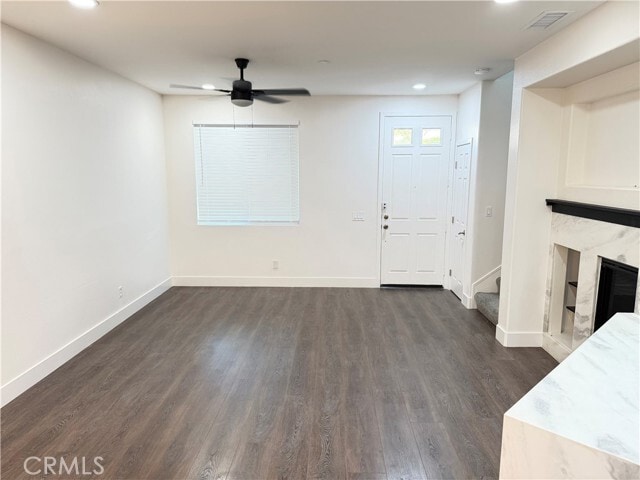 Building Photo - 9494 Jack Rabbit Dr