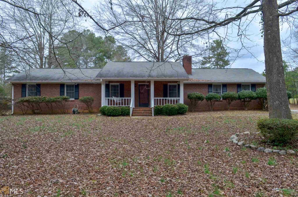Primary Photo - 289 Bernhard Rd