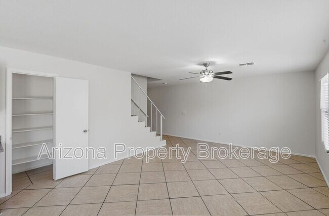 Foto del edificio - 3332 S Bowman Rd