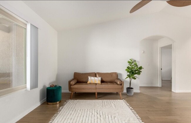 Building Photo - 4781 E Joslyn Heights Pl