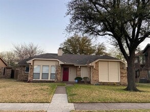 Building Photo - 712 Wedgegate Dr