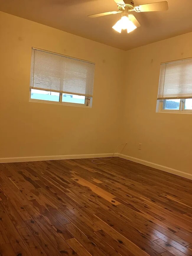 Foto del edificio - 7748 E Pinchot Ave