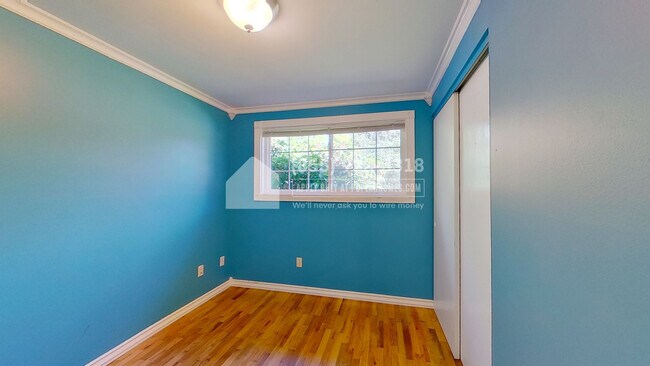 Foto del edificio - 16721 NE 9th St