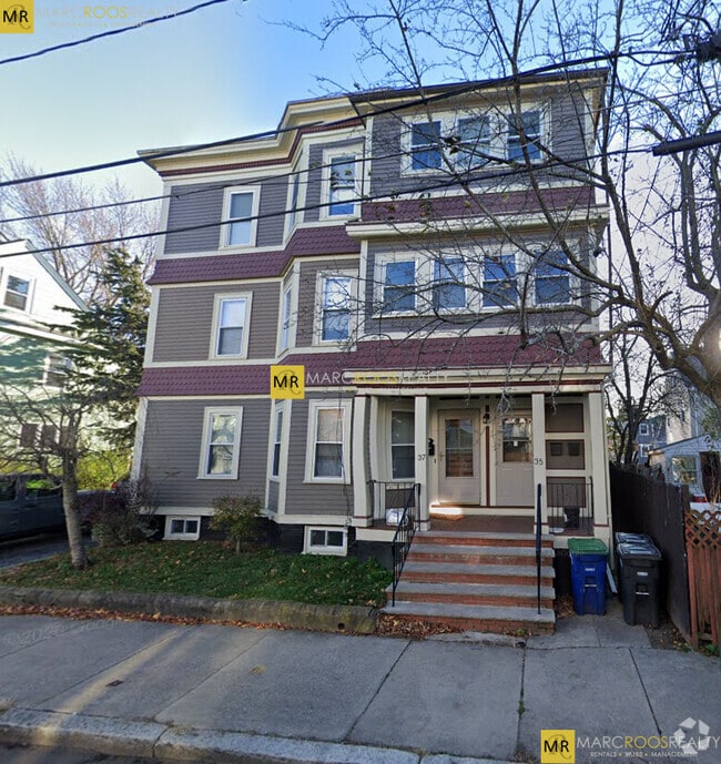Building Photo - 35 Princeton St