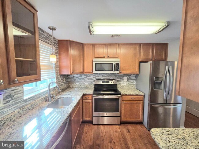 Building Photo - 4331 Rolling Stone Way