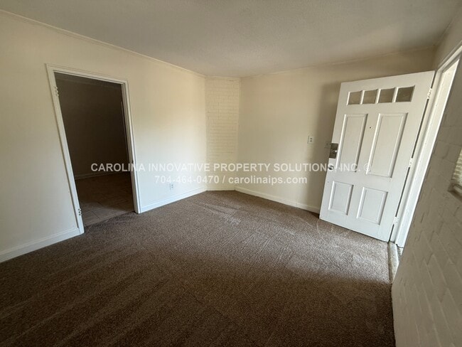 Foto del edificio - 2122 Rush Wind Dr