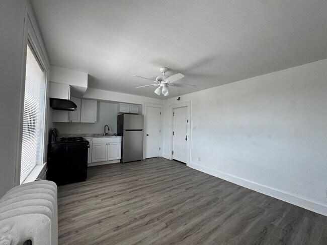 Foto del edificio - Spacious 1 Bedroom Apartment