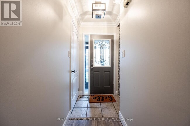 Photo du bâtiment - 3376 Nighthawk Trail